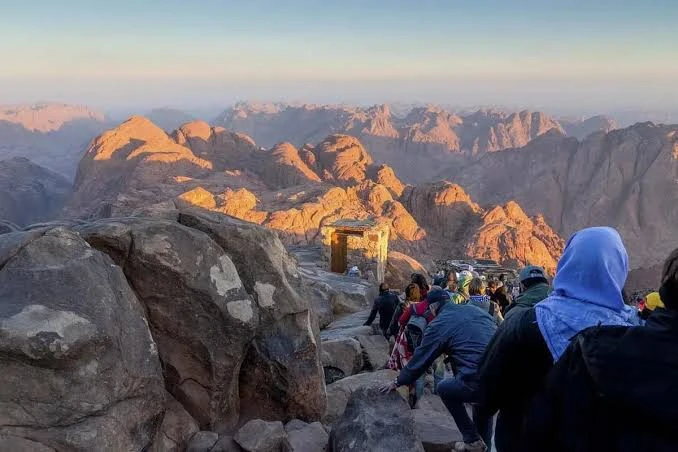 Sinai Tour: Dahab Highlights, Blue Hole, and Desert Adventures
