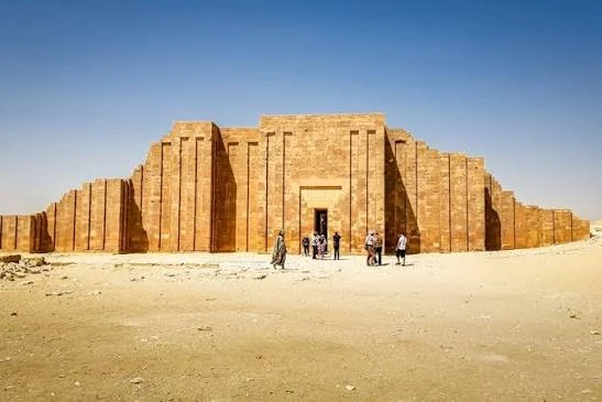 Saqqara & Memphis Tour from Cairo