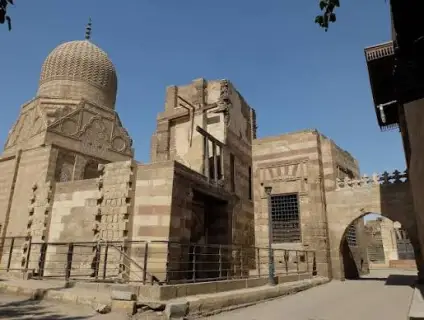 Islamic Cairo Tour: Architectural Heritage in Bab El Wazir