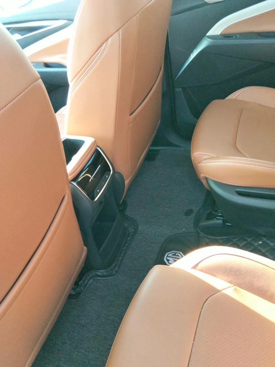 Family Minivan from Cairo to Suiz