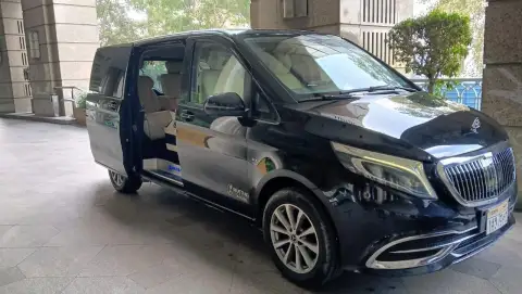 Mercedes V-Class Maybach with Driver from Cairo to El Gouna