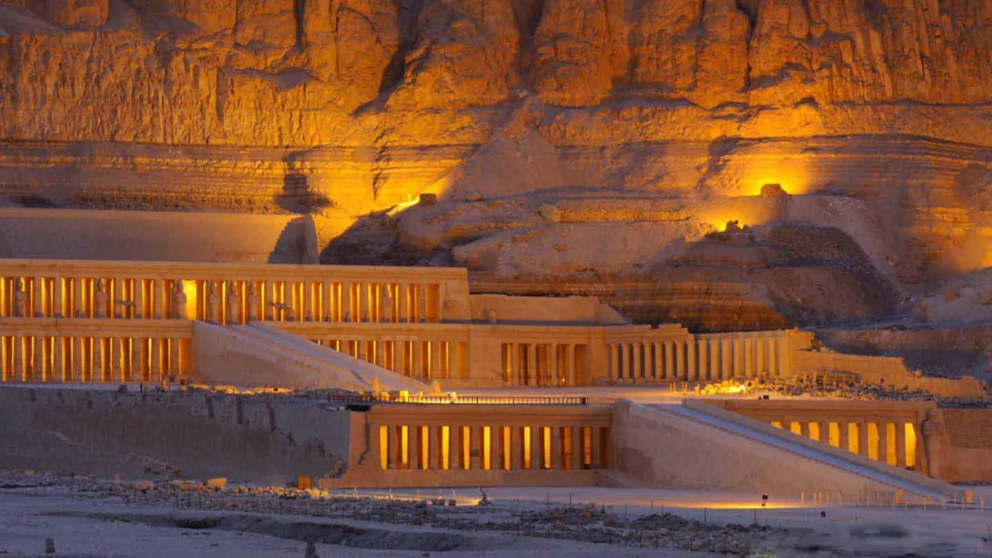 Tour to The East & West Bank of the Nile