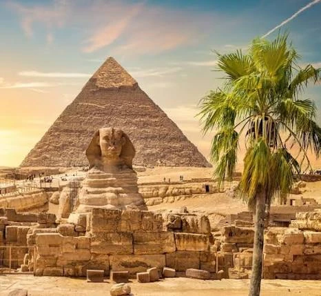 Day Trip to Pyramids from Cairo