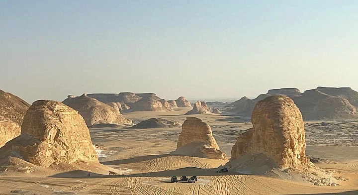 Cairo and White Desert Easter Tour
