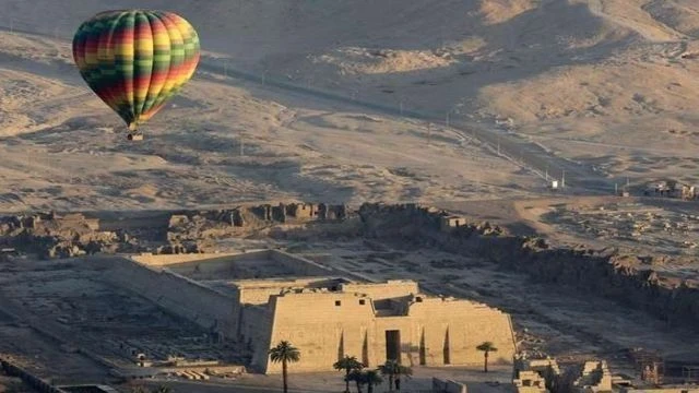 Luxor two days tour from Marsa Alam with hot air balloon