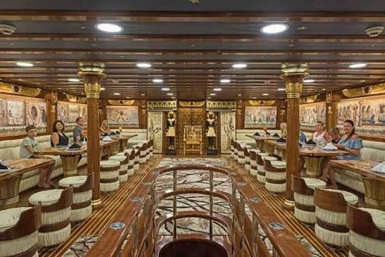 Nefertari Sea scope boat trip from Marsa Alam with dinner