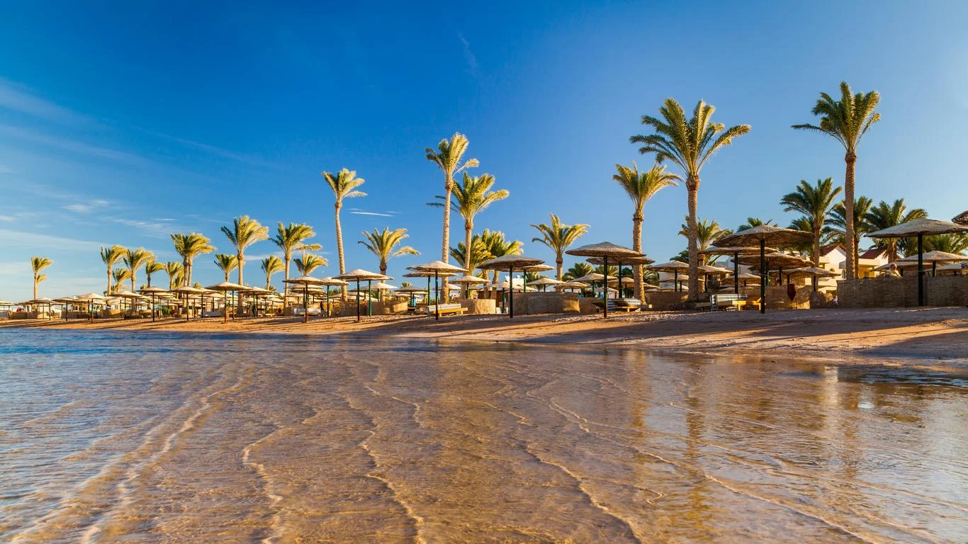 Hurghada Christmas Tour Package