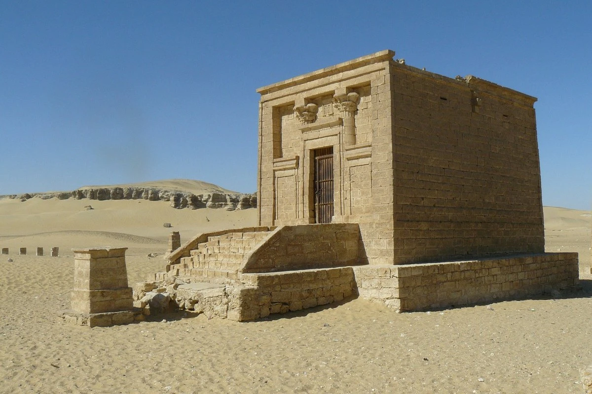 Ancient Tombs and Archaeological Remains at Tuna El Gabal