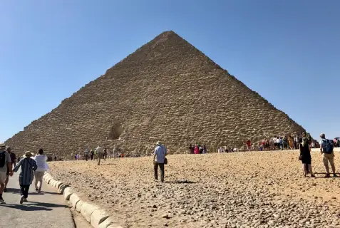 Giza Pyramids White Desert Tour Package