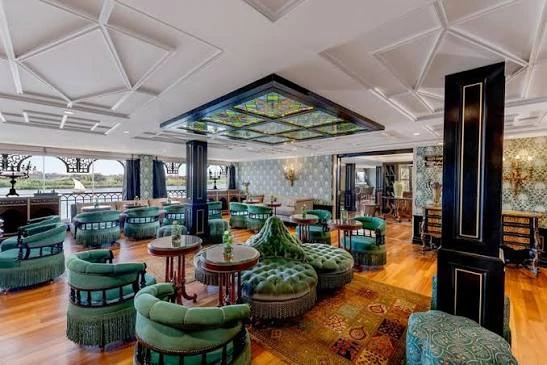 Mövenpick S/S MISR
