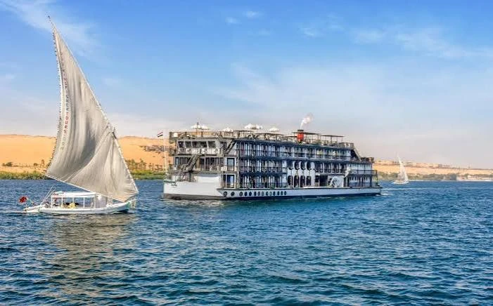 Mövenpick S/S MISR