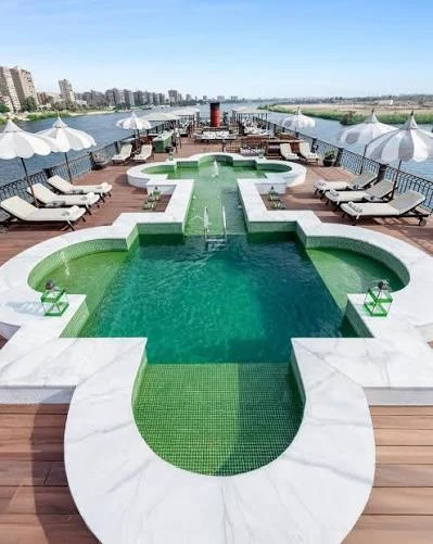 Mövenpick S/S MISR