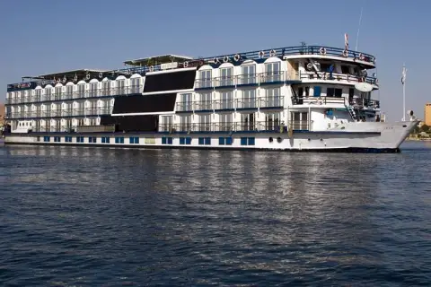 4-days Deluxe Nile Cruise Aswan to Luxor