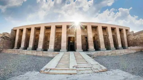 Full Day Tour to The East and West Bank in Luxor