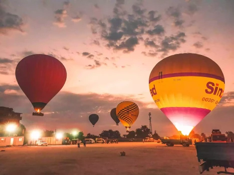 Luxor hot air balloon tour