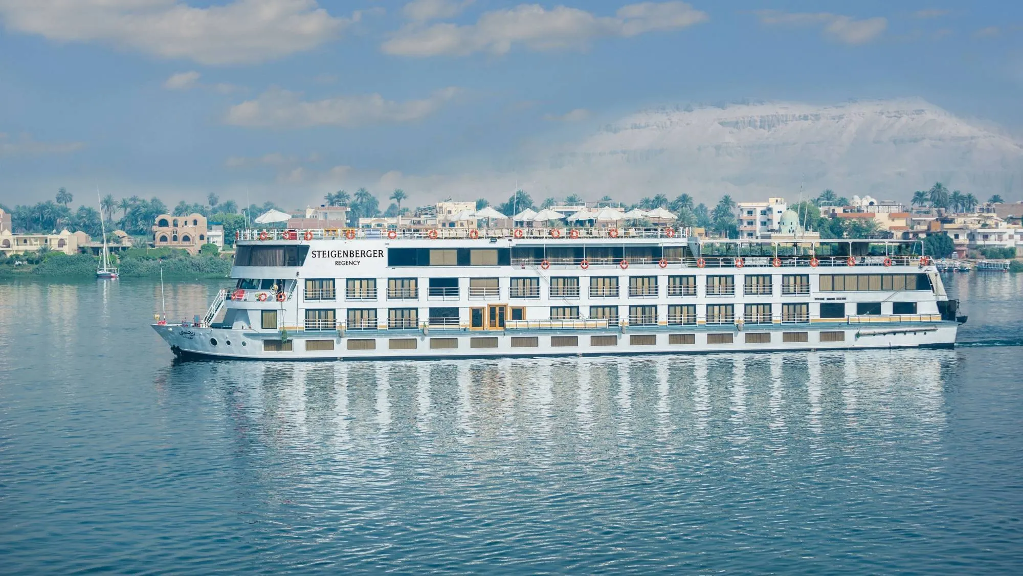 Lake Nasser Cruises for an exclusive and tranquil Egypt experience