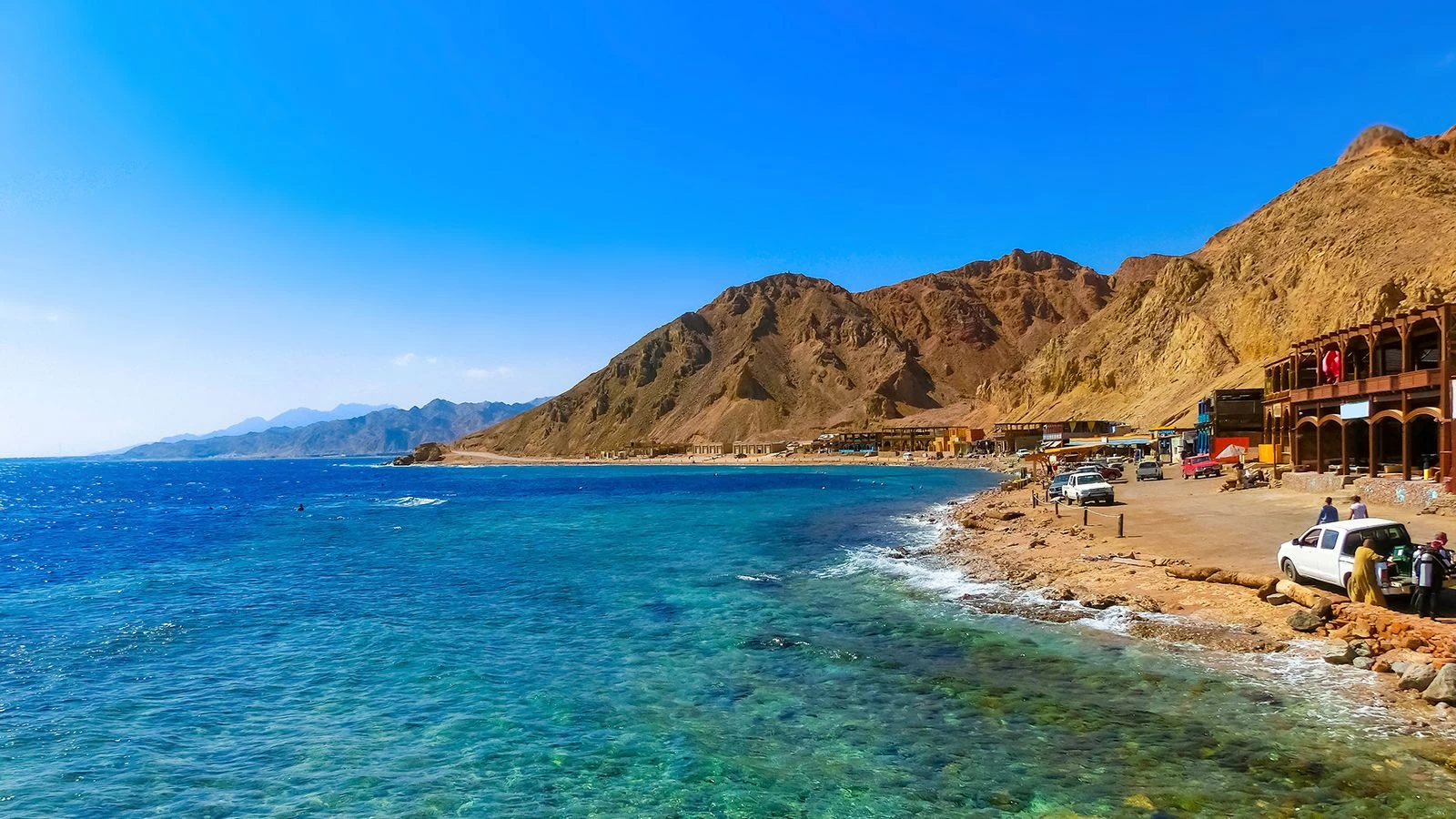 Enjoy the beauty of Dahab during your Egypt tour