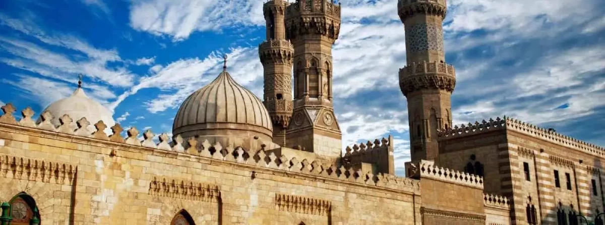 Al-Azhar Mosque, Dynamics Travel