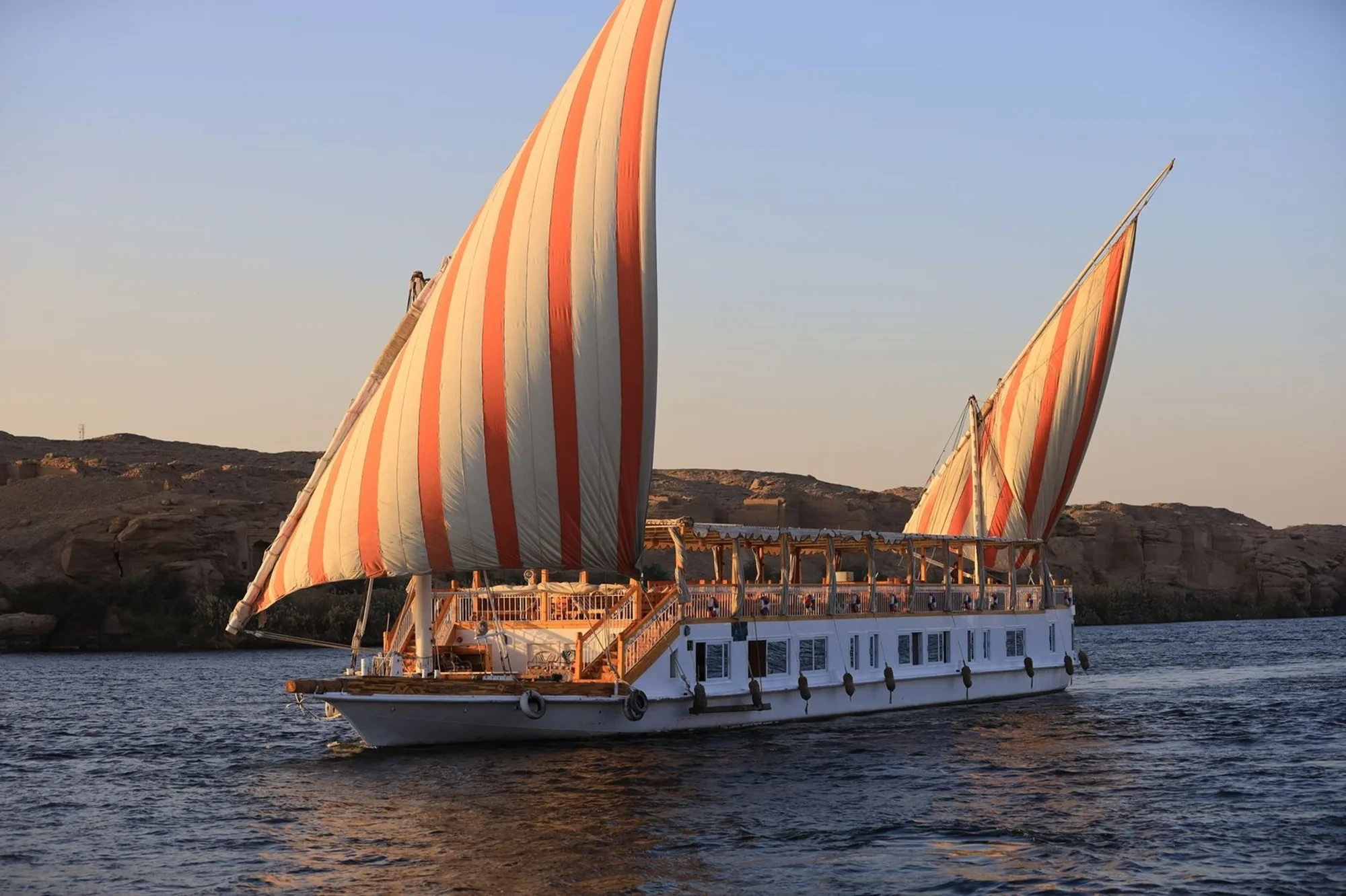 Nour El-Din Dahabiya Nile Cruise