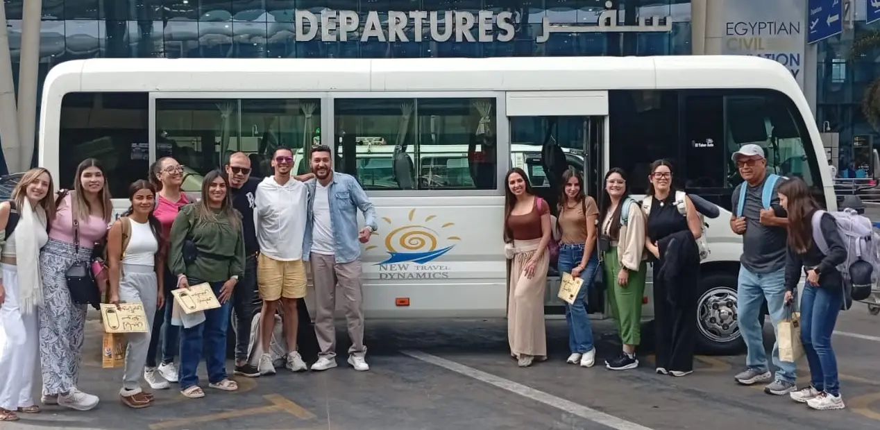Egypt tour styles featuring private, luxury, and family tours