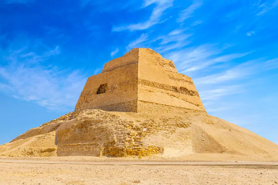 meidum pyramid