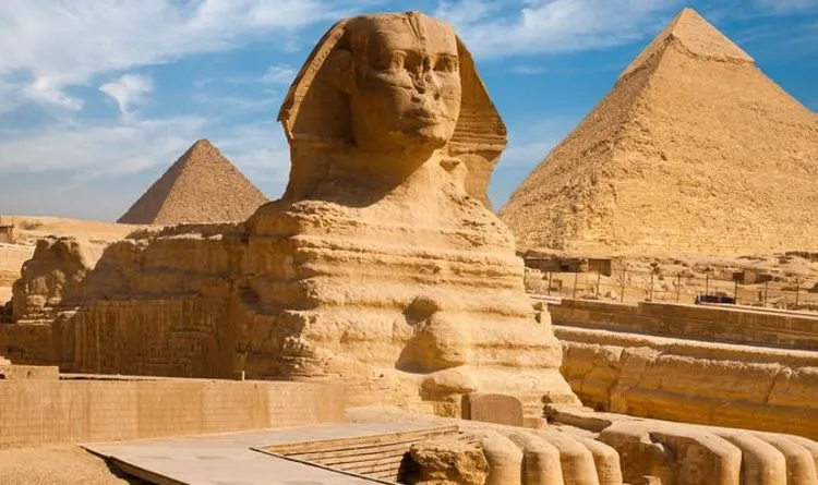 The Sphinx, Giza Pyramids