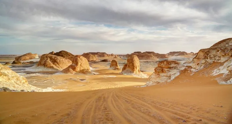 Western Desert, Wadi Natrun